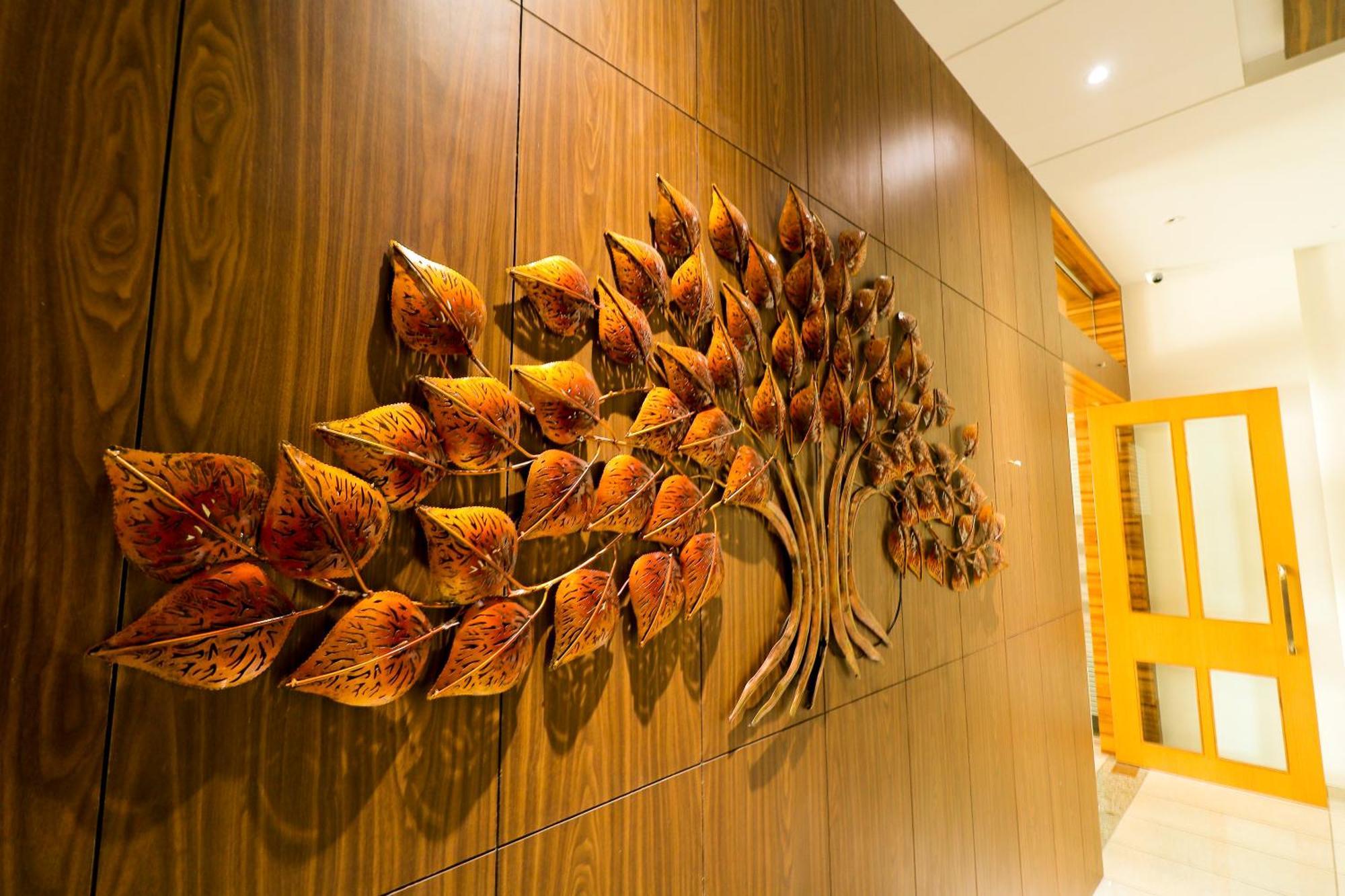 Hotel Grand Darshan Вадодара Экстерьер фото
